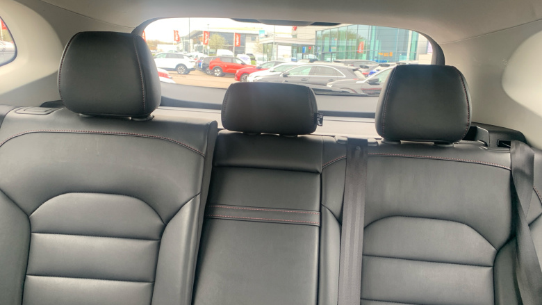 MG Hs 1.5 T-GDI Excite 5dr DCT Petrol Hatchback